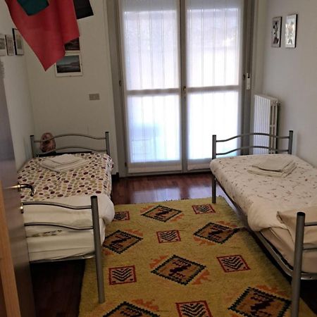 Casa Vacanze La Mela Monza Buitenkant foto