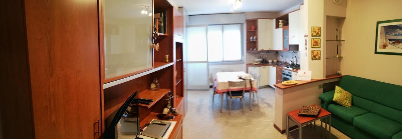 Casa Vacanze La Mela Monza Buitenkant foto